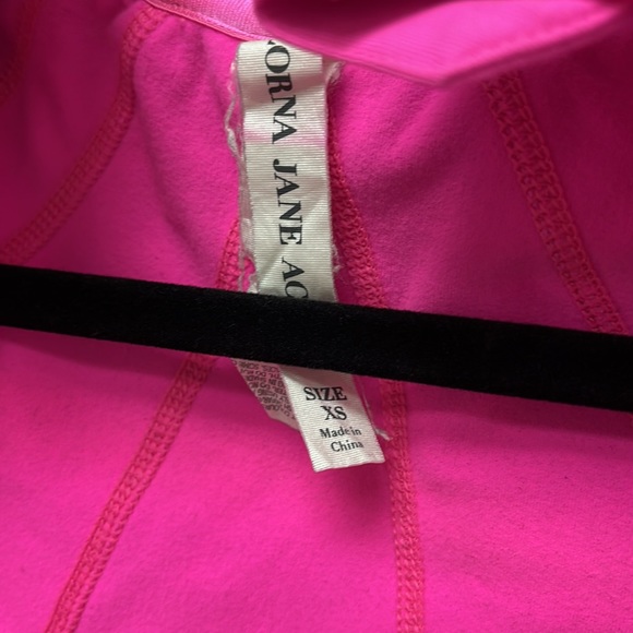 Lorna Jane active jacket - Picture 6 of 6